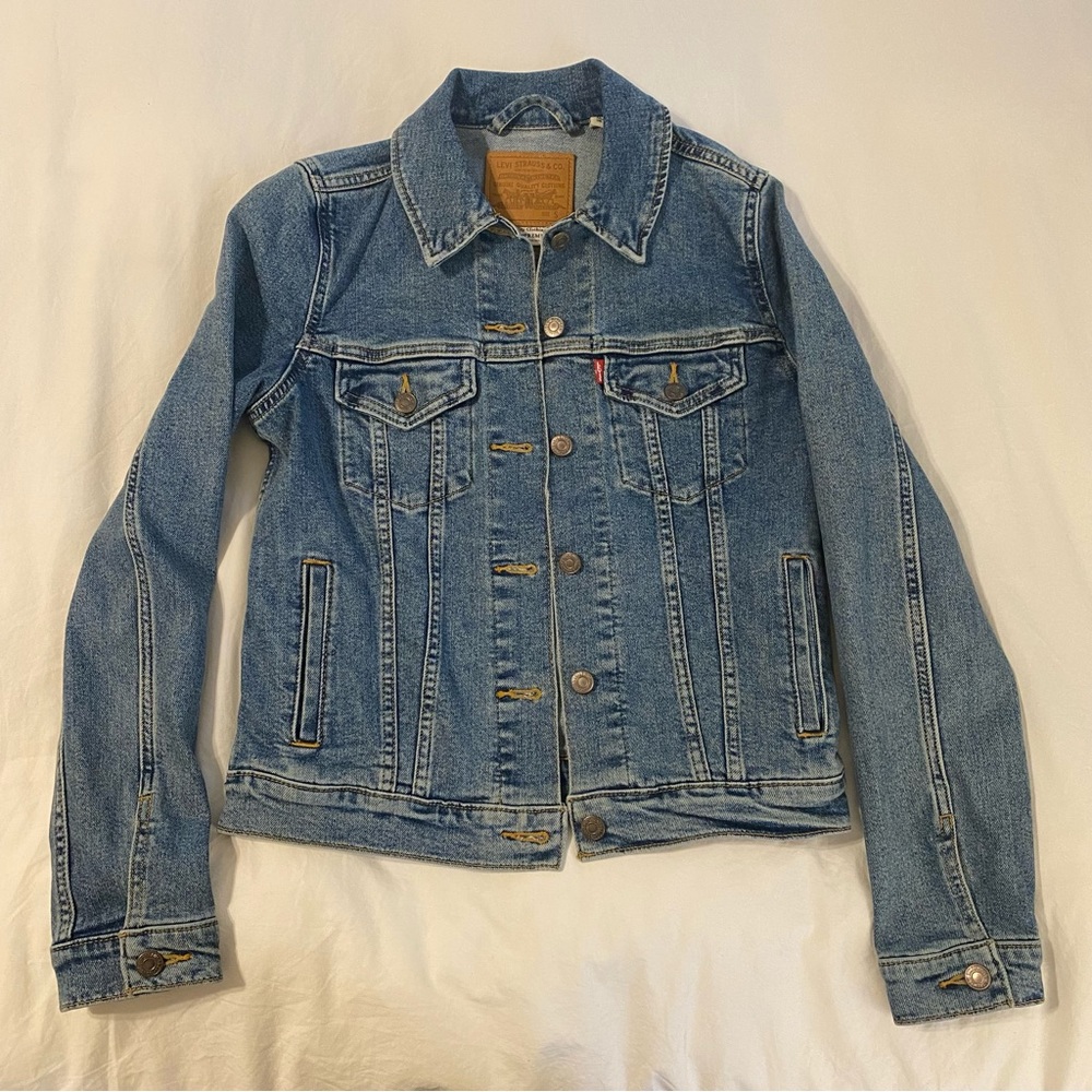 Levi’s Women’s Denim Jacket